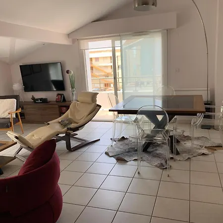 Myfamily Apartment